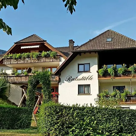 Gæstehus Gasthaus Ratsstueble Garni Simonswald