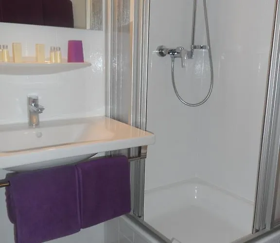 בית הארחה Gasthaus Ratsstueble Garni סימונסבאל