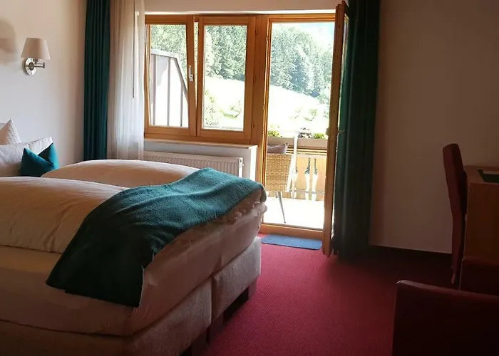 Gasthaus Ratsstüble Garni Simonswald